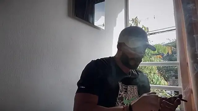 romeolovedark — Freechat on StripChat