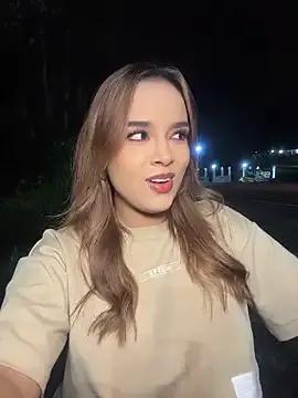 Sam_pablo21 — Fingering in my ass in street