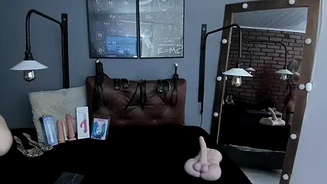 Samantha_mature56 on StripChat