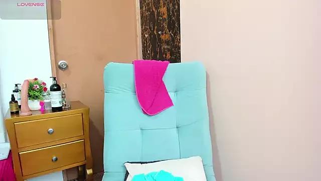 SarayMoorex_ on StripChat 