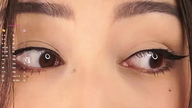 SaundraWoodsmall — sexy squeeze my boobs