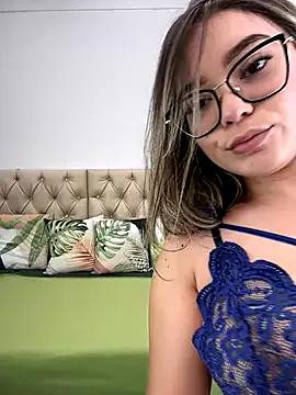ShyNotSorryXXX — HELLO BEAUTIFUL AMY