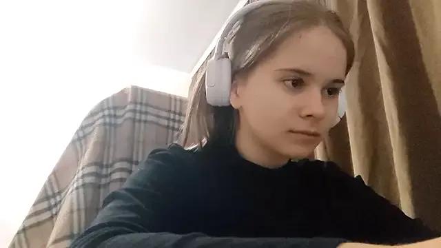 Sofie_Sofie — Seductive tease tongue