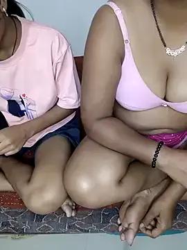 Unique_MomandDaughterrs — asss show