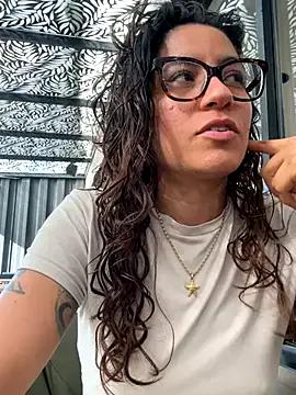 ValeriEvan — Toy control 5 min last tipper in public
