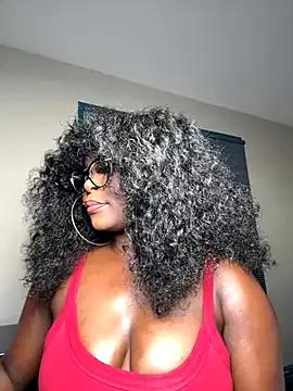 WomanNextdoor1 — Make this pussy scream  daddy