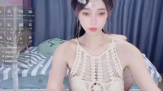 yinyinzi5 on StripChat 