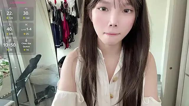 Yiyi-707 — Group on StripChat